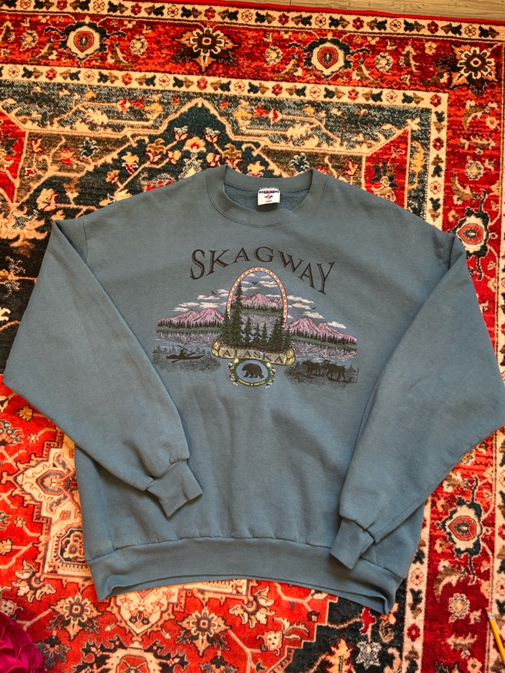 Vintage Skagway Alaska Jerzees Blue Crewneck Sweatshirt